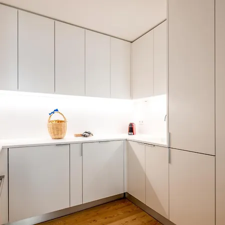 Arco Augusta By The Good Neighbour In 아파트 *