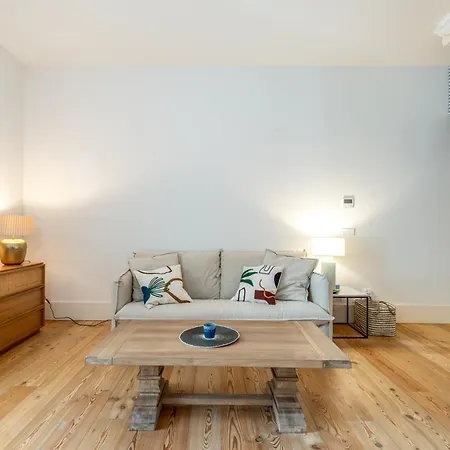 Apartment Arco Augusta By The Good Neighbour In