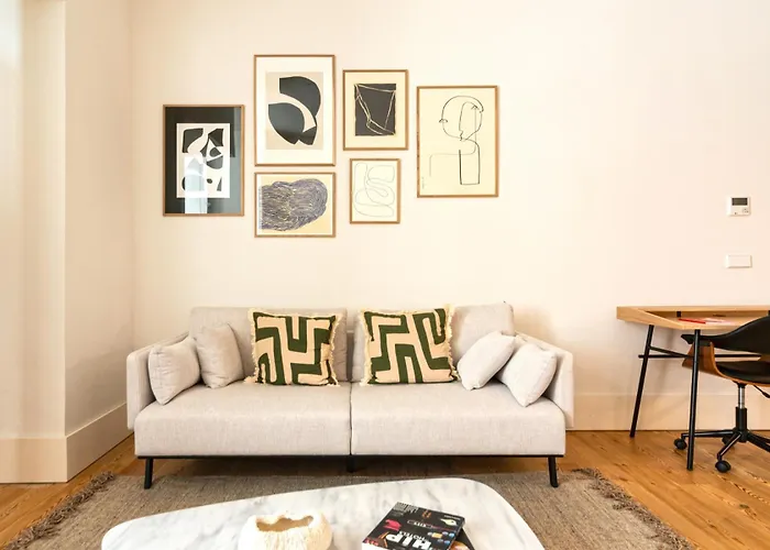 Arco Augusta By The Good Neighbour In 아파트 *