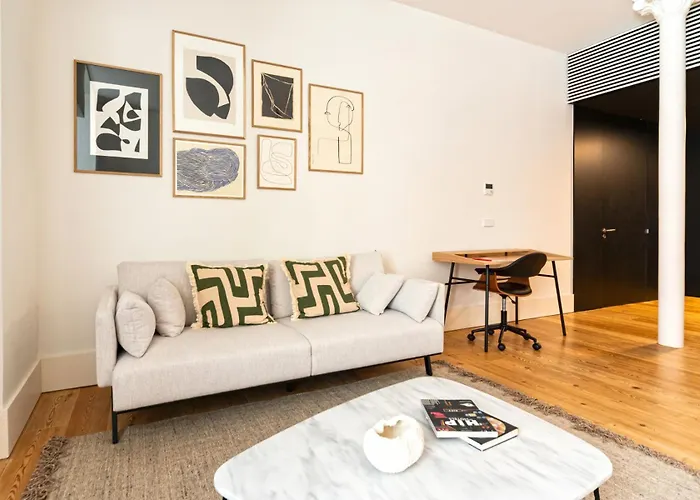 아파트 Arco Augusta By The Good Neighbour In