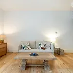 Apartment Arco Augusta By The Good Neighbour In